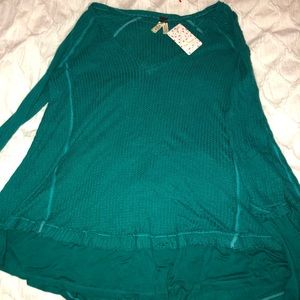 Free people long sleeve thermal.